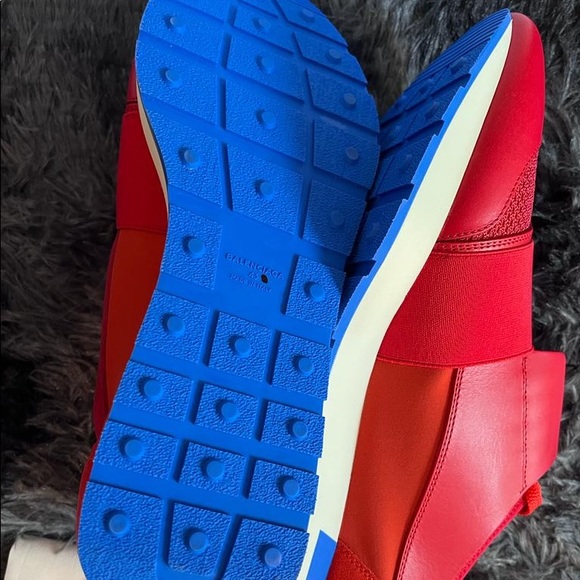 New BALENCIAGA Race Runner red white low sneakers Size 43 - Picture 5 of 7